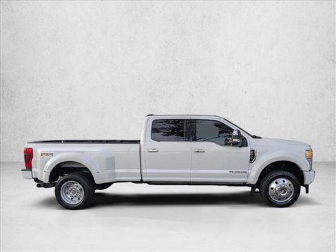 Used 2020 Ford F450 Platinum w/ FX4 Off-Road Package image 4
