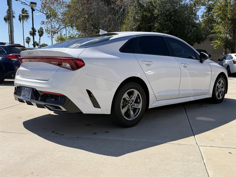 Used 2022 Kia K5 LXS FWD image 5