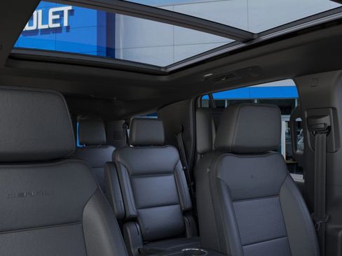 New 2026 GMC Yukon Denali w/ Denali Reserve Package image 48