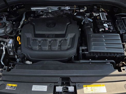 Used 2023 Volkswagen Tiguan SE R-Line FWD image 68