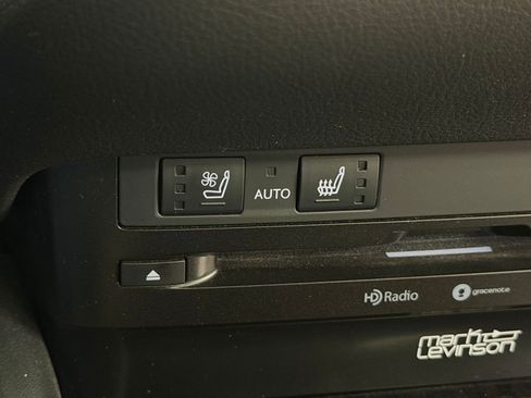 Used 2021 Lexus ES 300h w/ Premium Package FWD image 31