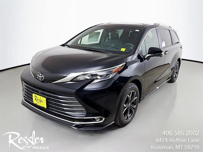 New 2026 Toyota Sienna Platinum
