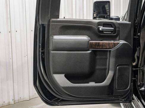 Used 2020 GMC Sierra 2500 Denali w/ Denali Ultimate Package AWD/4WD image 39