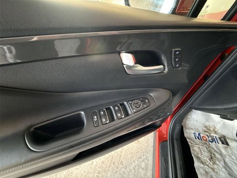 Used 2023 Hyundai Santa Fe Limited w/ Cargo Package image 15