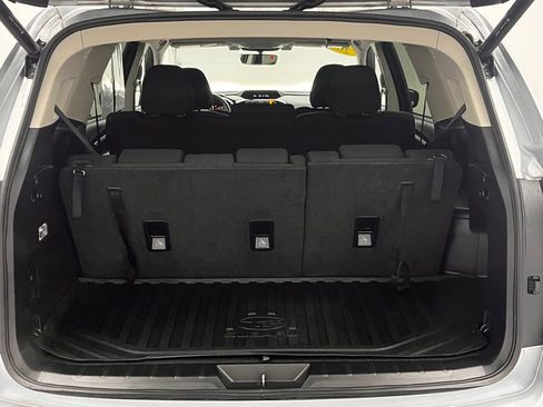 Used 2021 Subaru Ascent Premium w/ Convenience Package image 11