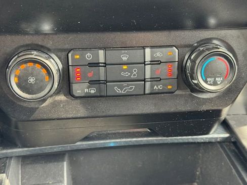 Used 2019 Ford F150 XLT w/ Equipment Group 302A Luxury image 23