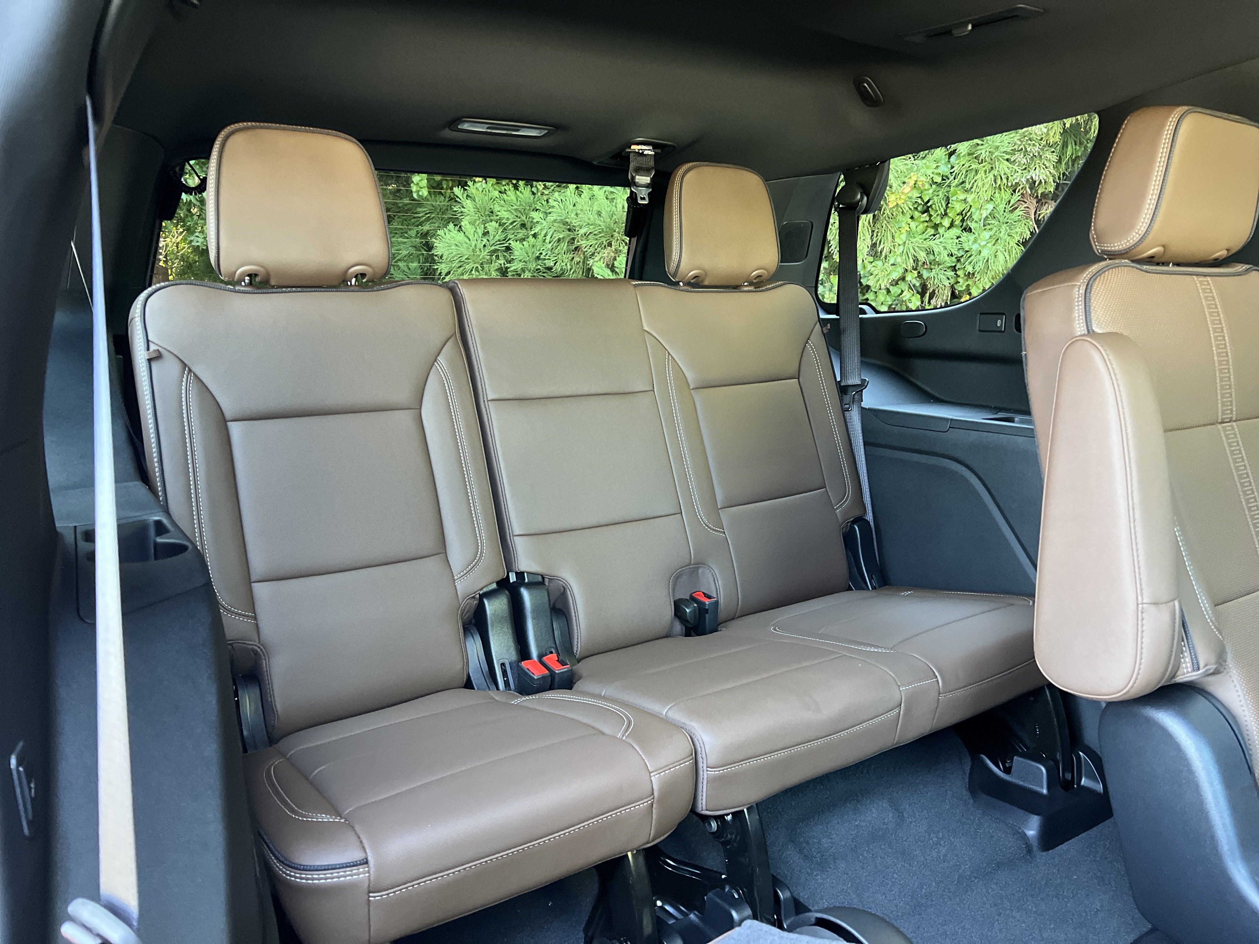 New 2026 Chevrolet Tahoe High Country w/ Sun And Tow Package AWD/4WD image 38