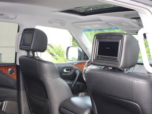 Used 2017 INFINITI QX80 4WD w/ Deluxe Technology Package image 20