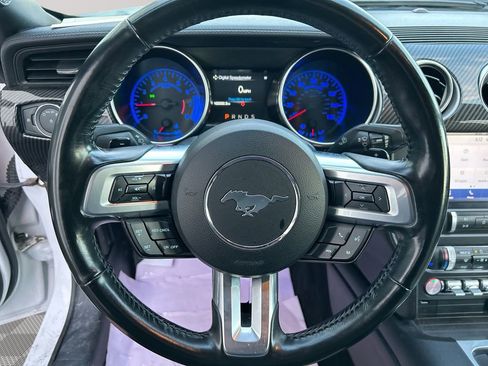 Used 2020 Ford Mustang Premium RWD image 27