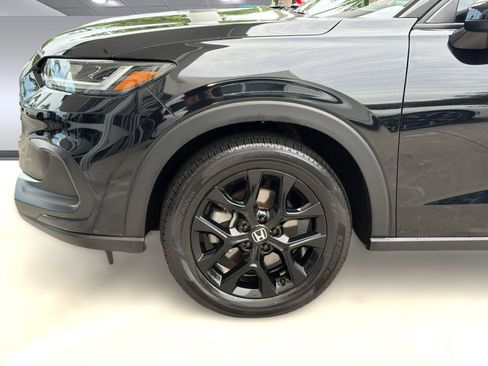 Used 2024 Honda HR-V Sport image 12