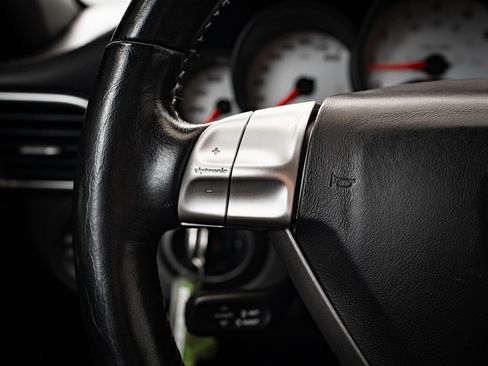 Used 2007 Porsche 911 Carrera 4S image 37