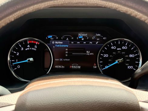 Used 2022 Ford F250 King Ranch w/ King Ranch Ultimate Package AWD/4WD image 12