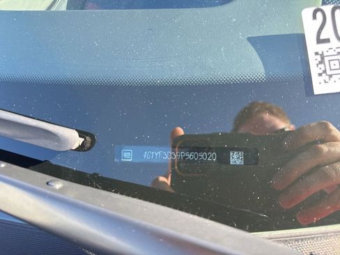 Used 2023 Chevrolet Corvette Z06 w/ Z07 Performance Package image 31