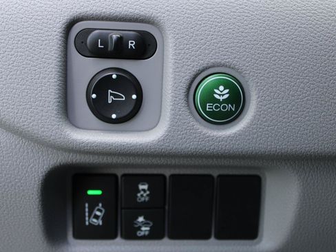Used 2016 Honda Pilot EX image 18