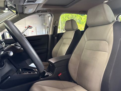 Used 2024 Honda CR-V EX image 5