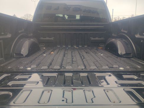 Certified 2022 Ford F150 XLT w/ Equipment Group 302A High image 13