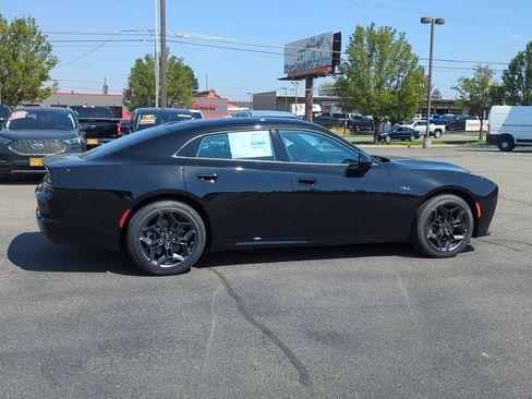 New 2026 Dodge Charger R/T AWD/4WD image 7