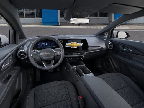 New 2026 Chevrolet Equinox EV LT FWD image 15