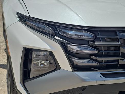 Used 2025 Hyundai Tucson SEL FWD image 7