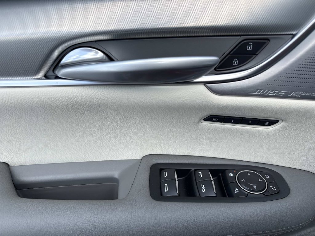 New 2026 Cadillac XT5 Premium Luxury FWD image 19
