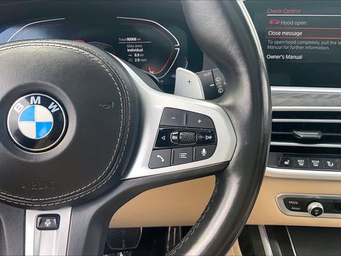 Used 2022 BMW X7 xDrive40i w/ M Sport Package AWD/4WD image 24