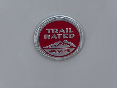 Used 2016 Jeep Wrangler Unlimited Rubicon AWD/4WD image 19