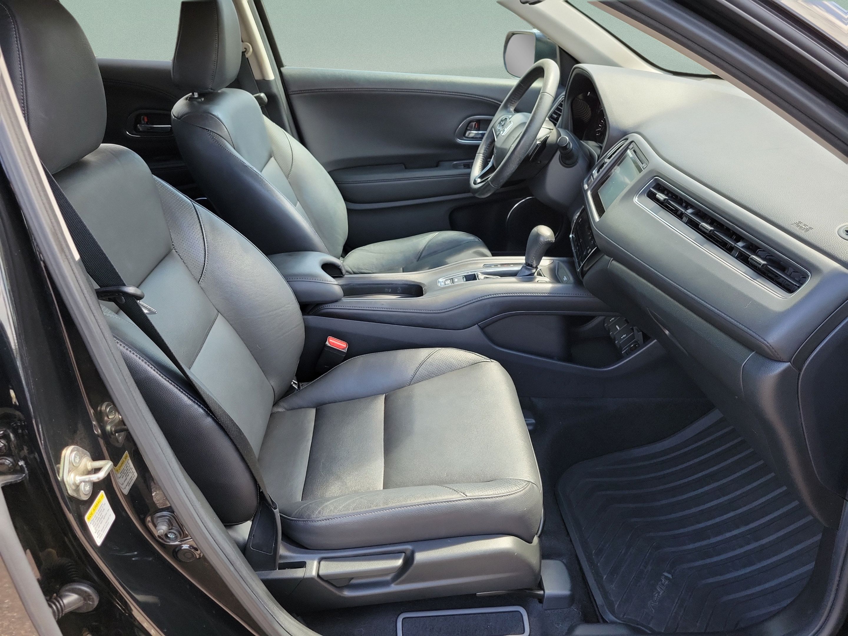 Used 2016 Honda HR-V EX-L image 18