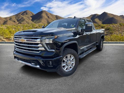 Used 2024 Chevrolet Silverado 3500 High Country w/ High Country Premium Package AWD/4WD image 14