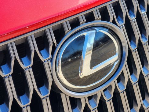 Used 2025 Lexus NX 250 FWD w/ Accessory Package (2T) image 12