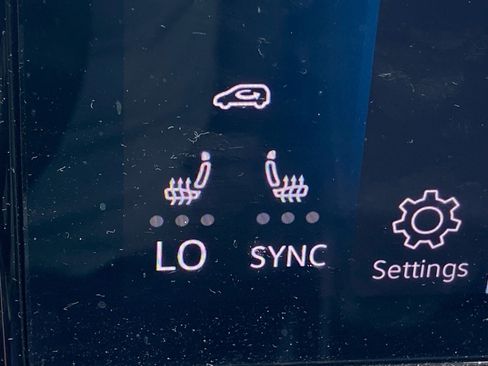 Certified 2023 Volkswagen ID.4 Pro S AWD/4WD image 13