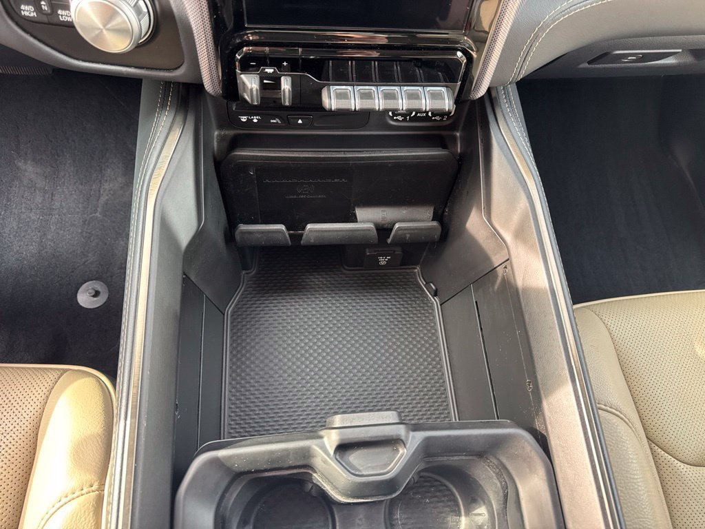 Used 2019 RAM 1500 Limited AWD/4WD image 9