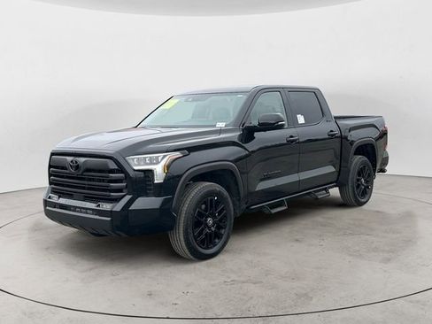 New 2026 Toyota Tundra Limited AWD/4WD image 1