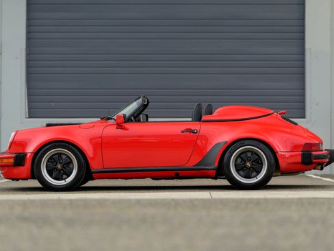 Used 1989 Porsche 911 Carrera RWD image 96