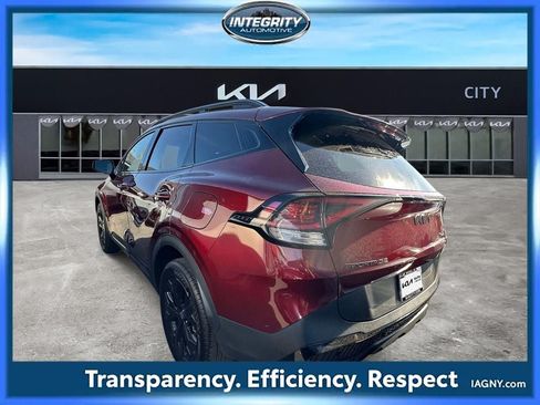 Used 2025 Kia Sportage X-Line w/ Premium Package AWD/4WD image 4