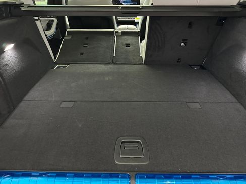 New 2026 BMW X5 xDrive50e w/ M Sport Package image 28