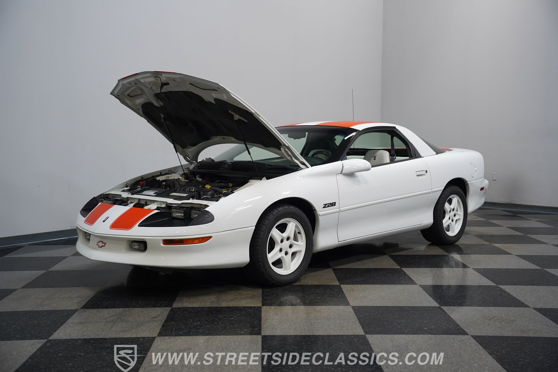 Used 1997 Chevrolet Camaro Z28 w/ Preferred Equipment Group 2 RWD image 31