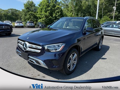 Certified 2022 Mercedes-Benz GLC 300 GLC 300 w/ Multimedia Package Lite image 4