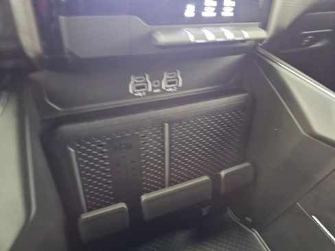 New 2026 RAM 1500 Big Horn AWD/4WD image 30