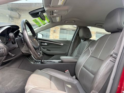 Used 2015 Chevrolet Impala LTZ FWD image 12