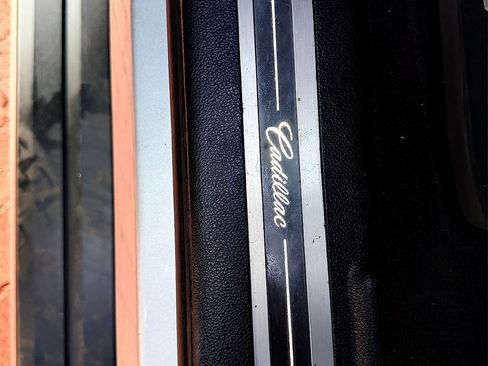 Used 2017 Cadillac Escalade ESV Premium Luxury w/ LPO, Radiant Package image 23