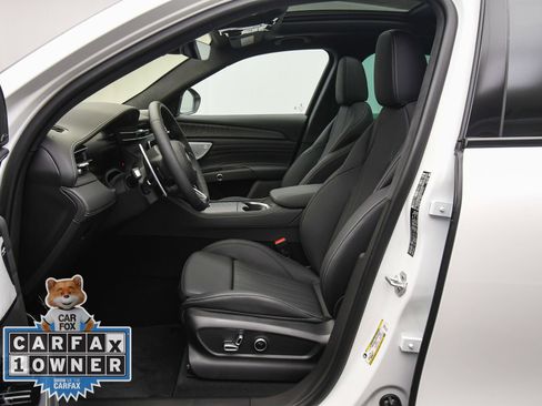 Used 2025 Maserati Grecale Modena AWD/4WD image 18