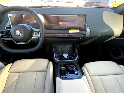New 2026 BMW X3 xDrive30 w/ Premium Package image 5