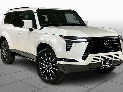 Used 2024 Lexus GX 550 image 2