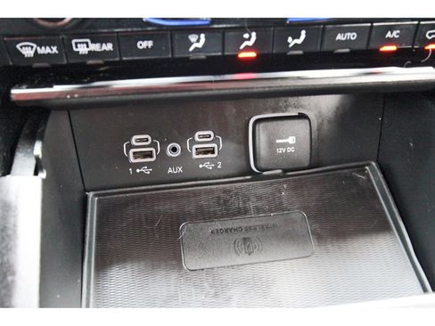 Used 2023 Jeep Grand Cherokee L Limited w/ Luxury Tech Group II AWD/4WD image 30