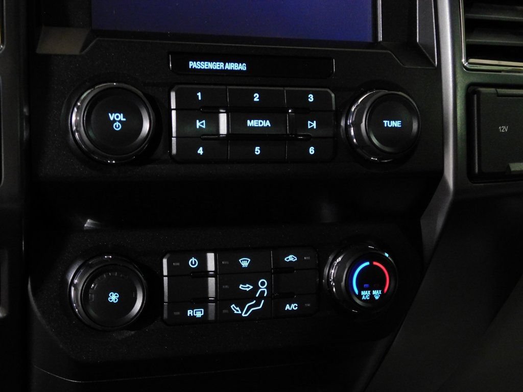 Used 2022 Ford F250 XLT w/ XLT Value Package AWD/4WD image 64