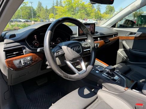 Used 2019 Audi A4 2.0T allroad Prestige w/ Prestige Package AWD/4WD image 13