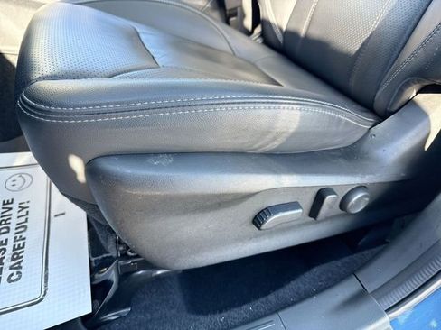 Used 2023 Subaru Forester Touring image 12