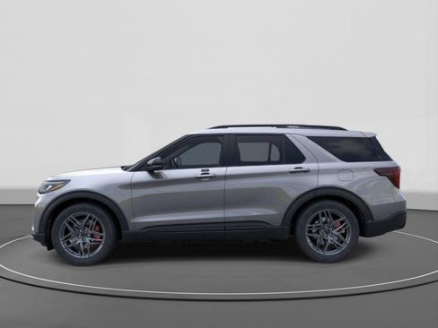 New 2026 Ford Explorer ST RWD image 3