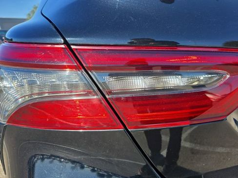 Used 2023 Toyota Camry XSE image 33