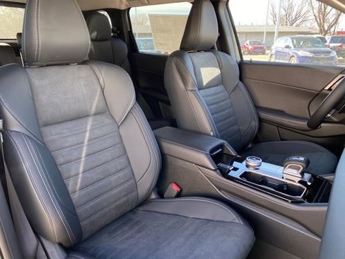 New 2026 Mitsubishi Outlander Trail Edition image 9